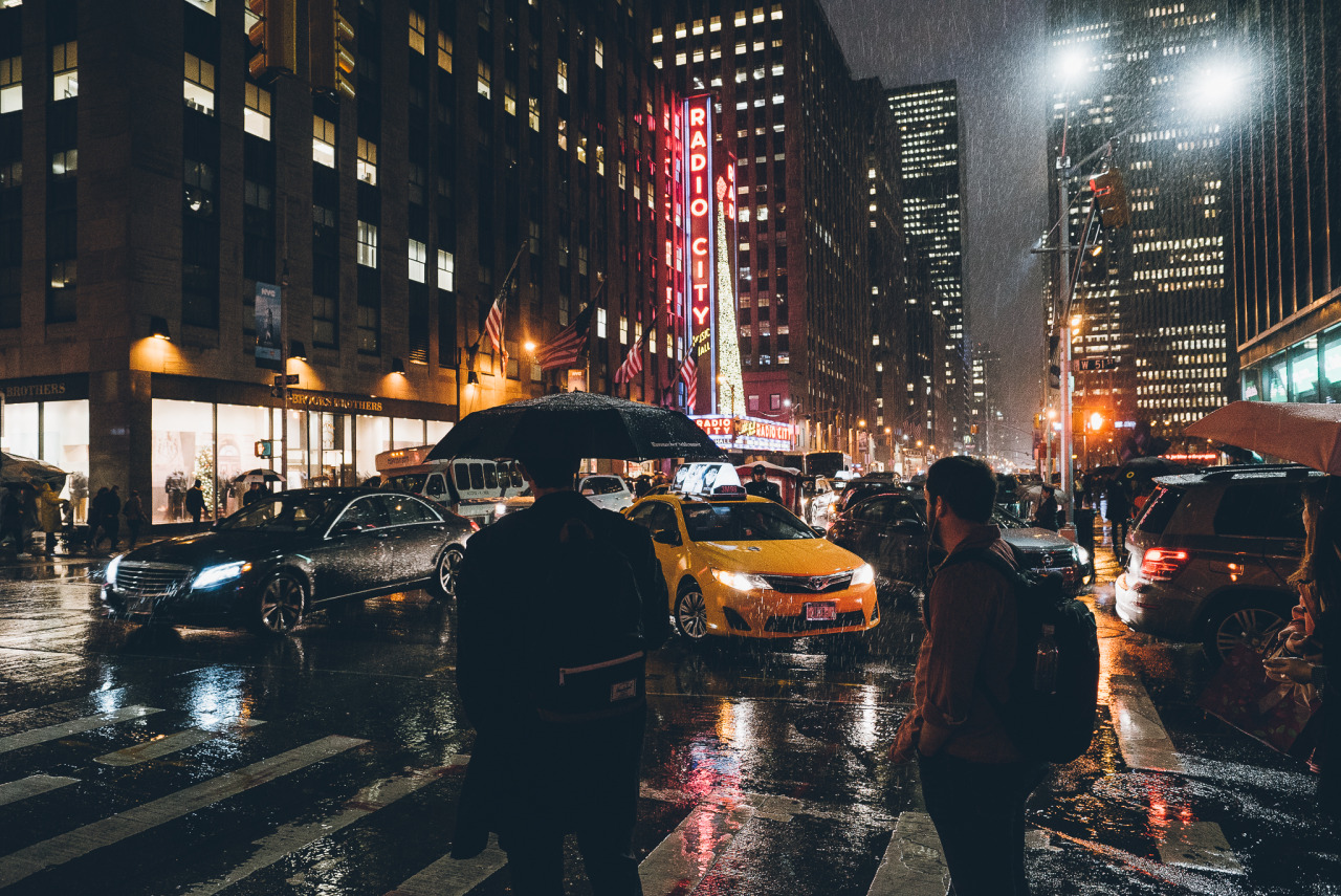 djkrugman:  Rainy Daze in New York City. Midtown, Manhattan, November 2015.  Photography