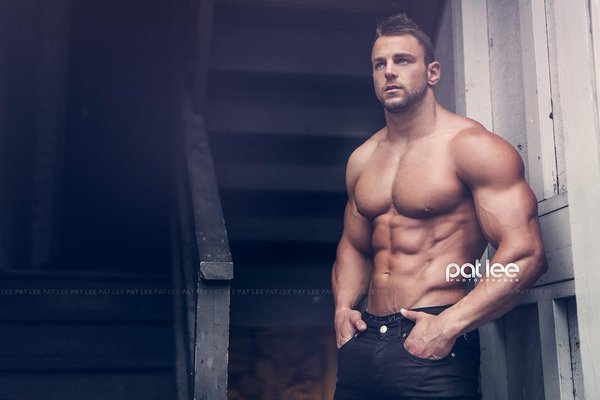 nicemusclemen:    Eric Janicki   