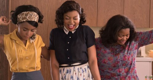 weepingbouquettyphoon: the-movemnt: ‘Hidden Figures’ beat ‘Star Wars’ at the