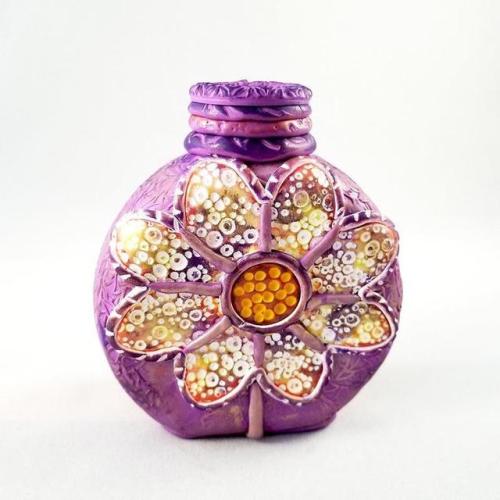 Purple Flower Vase //LeslieDesignByIris