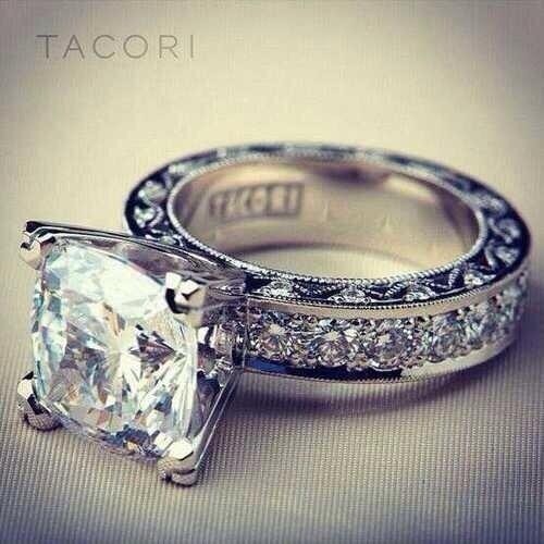slippedintomycoffee:  littlewishing:  DEAR FUTURE HUSBAND :)  Gorgeous  Want to be