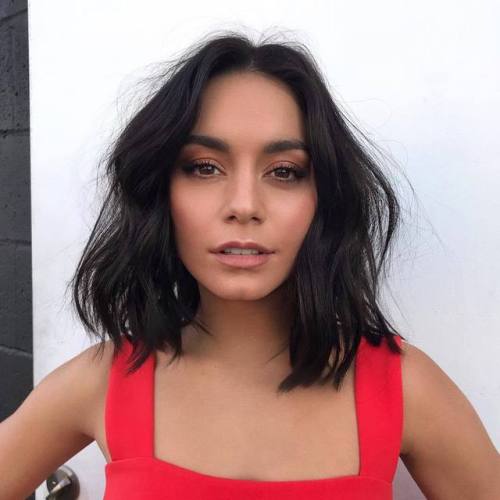 Happy Thanksgiving Kids! @vanessahudgens #hair @chadwoodhair #makeup @allanface