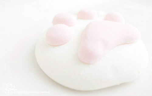 kawaiistomp: Kitty Paw Marshmallows ~ (credit) (please do not delete the credit)
