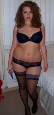 hottest-thick-girls:   These hot curvy babes want to meet a guy like you for some fast fun!