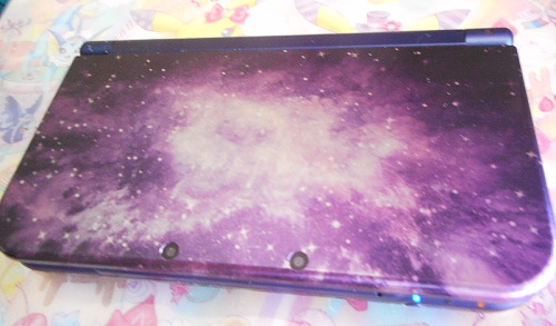 my new N3DS is all ready and decorated and waiting for that Sun and Moon demo     ★ ～☆  