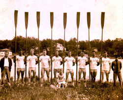 boysinthetrees:Warwick Rowers – Then and