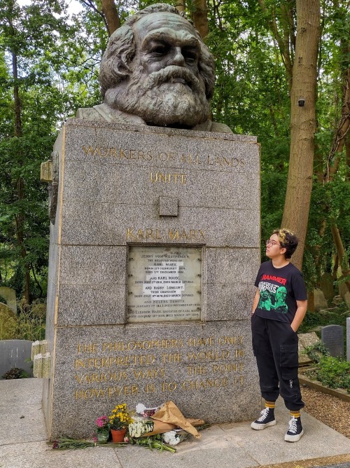 paid my respects to the man of the hour btw