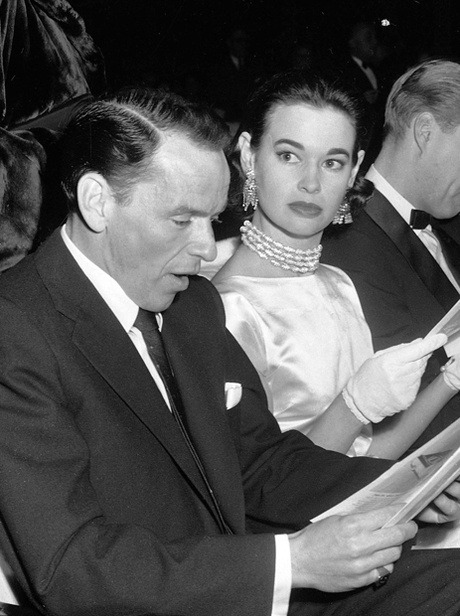 Forever Frank Sinatra : Frank photographed with Gloria Vanderbilt.