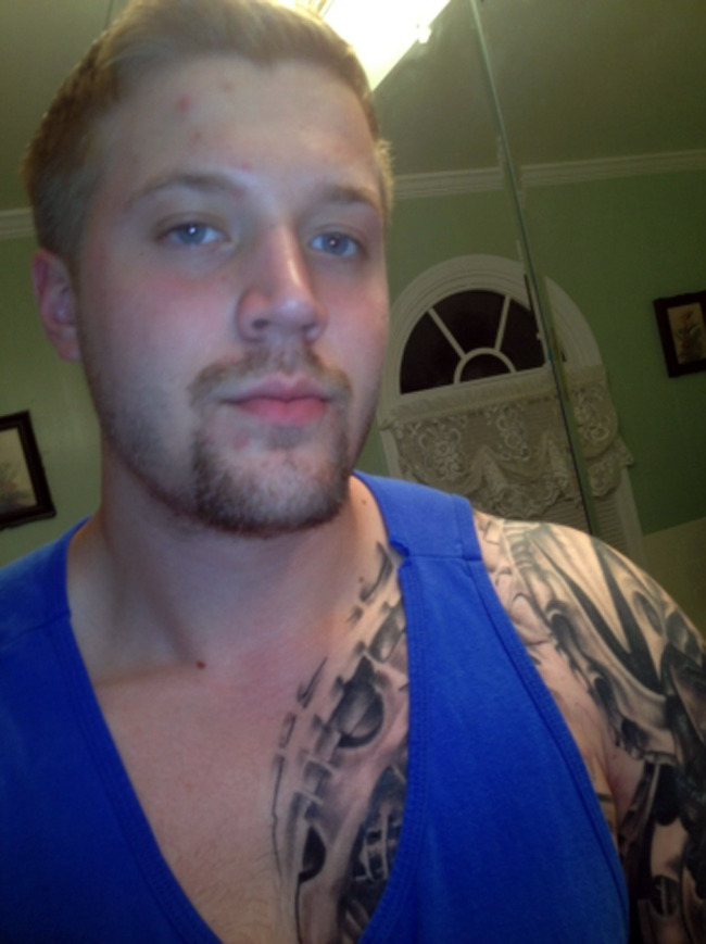 ksufraternitybrother:  KSU-Frat Guy: Over 7,000 followers. More than 7,000 posts