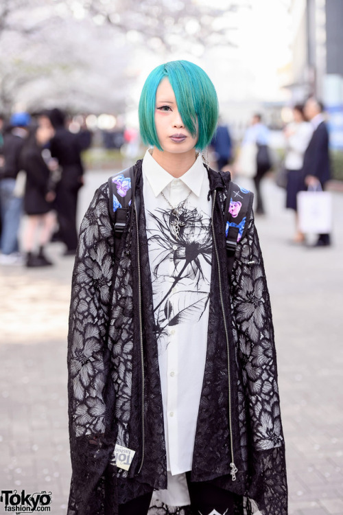 18-year-old Bunka Fashion College student (and X Japan fan) Nanose on the street near the school&rsq