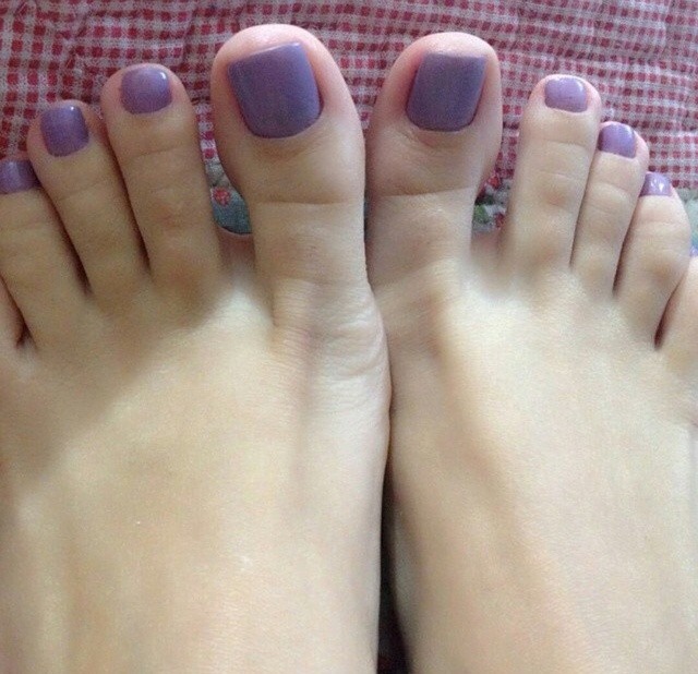 Suckable toes