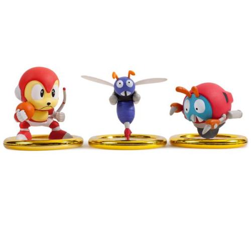 pr0jectneedlemouse:KidRobot’s Sonic vinyl figures.I love how the ring has it’s own unique stand.But I’m all over that Coconuts, lol