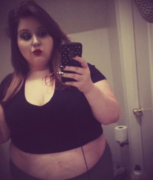 loveallchubbygirls: Just a girl. Trying to be happy. 21, US. New to tumbr again trying to figure out