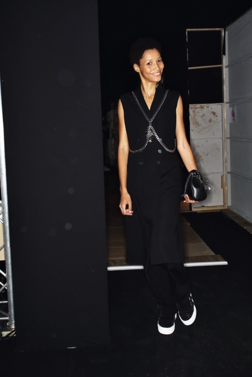 empress-empire:  Backstage || Alexander McQueen S/S16 RTW Photographed by Sonny Vandevelde