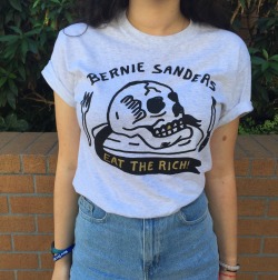 uhppreciate:  BERNIE SANDERS EAT THE RICH @indiajeremy