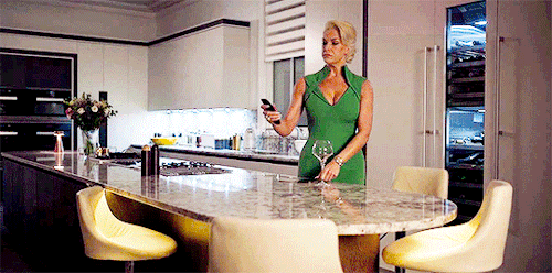 relegaterebecca: THIS DRESS THOUGH...