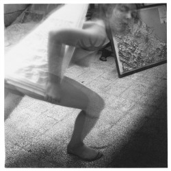 illinear:  Francesca Woodman