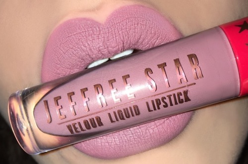 Jeffree Star Velour Liquid Lipstick - Swatches