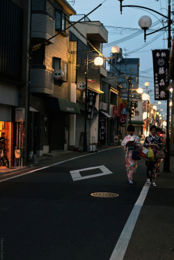 japan-overload:  Fushimi, Kyoto by  hannedale