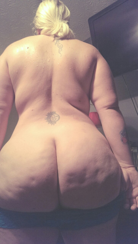 casualbbw:  Click here to fuck a local BBW. Registrations open for a limited time