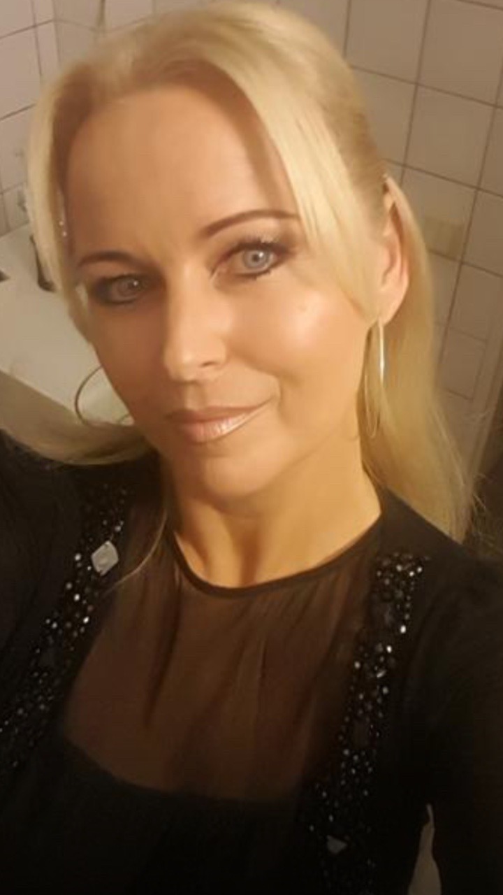 nox666:  Patricia , dutch milf exposed