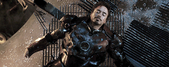 riverthunder: winston-wilson:  The only thing you fight for is yourself.  The look