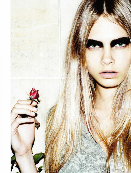 vicsecretmodels:  Cara Delevingne. 
