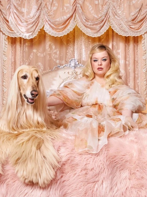STOP Fan Casting Nicola Coughlan In Romcoms With Men