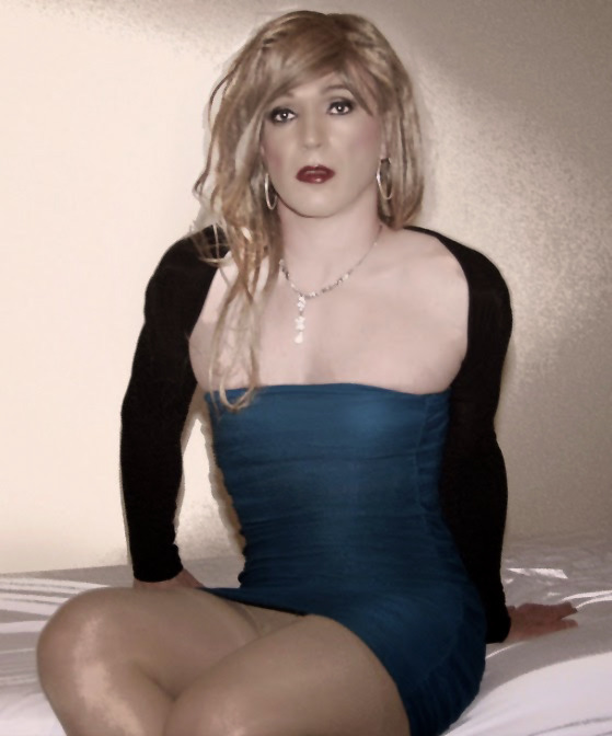 felinassecret:    Felina’s Secret     the reql you emerges