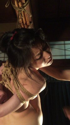 japanesebdsmofficial:  Shibari Naka AkiraModel