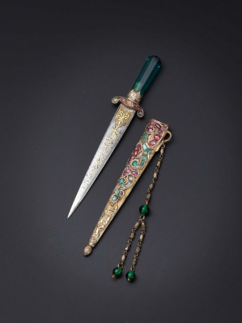 ofdarkwater:Dagger owned by Princess Adile Sultana (1825-1898)