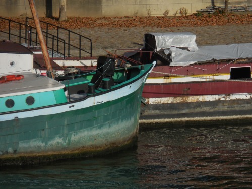 Péniches sur la Seine, Paris, 2017.