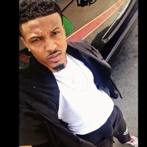 lamarworld1:August Alsina bulge