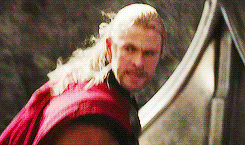 thorsty:  Thorloki in Thor: The Dark World (14/?) 
