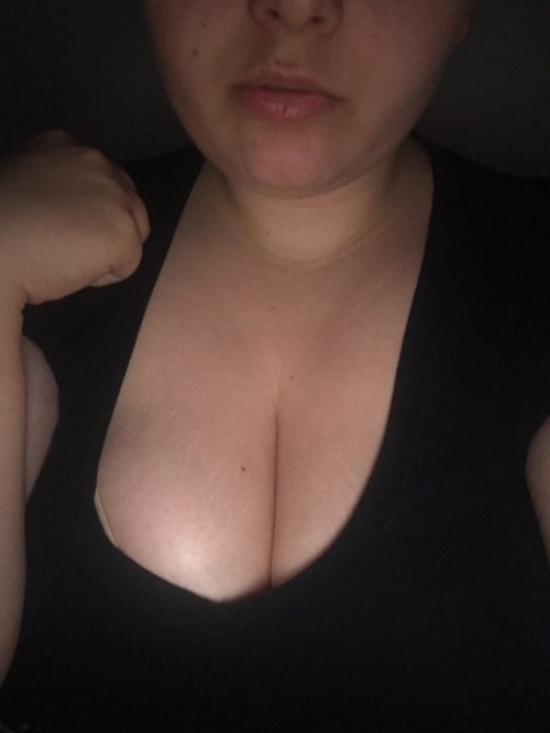 pussykat23: How do I know my fertile days? My breasts look more amazing then usual  Delicious