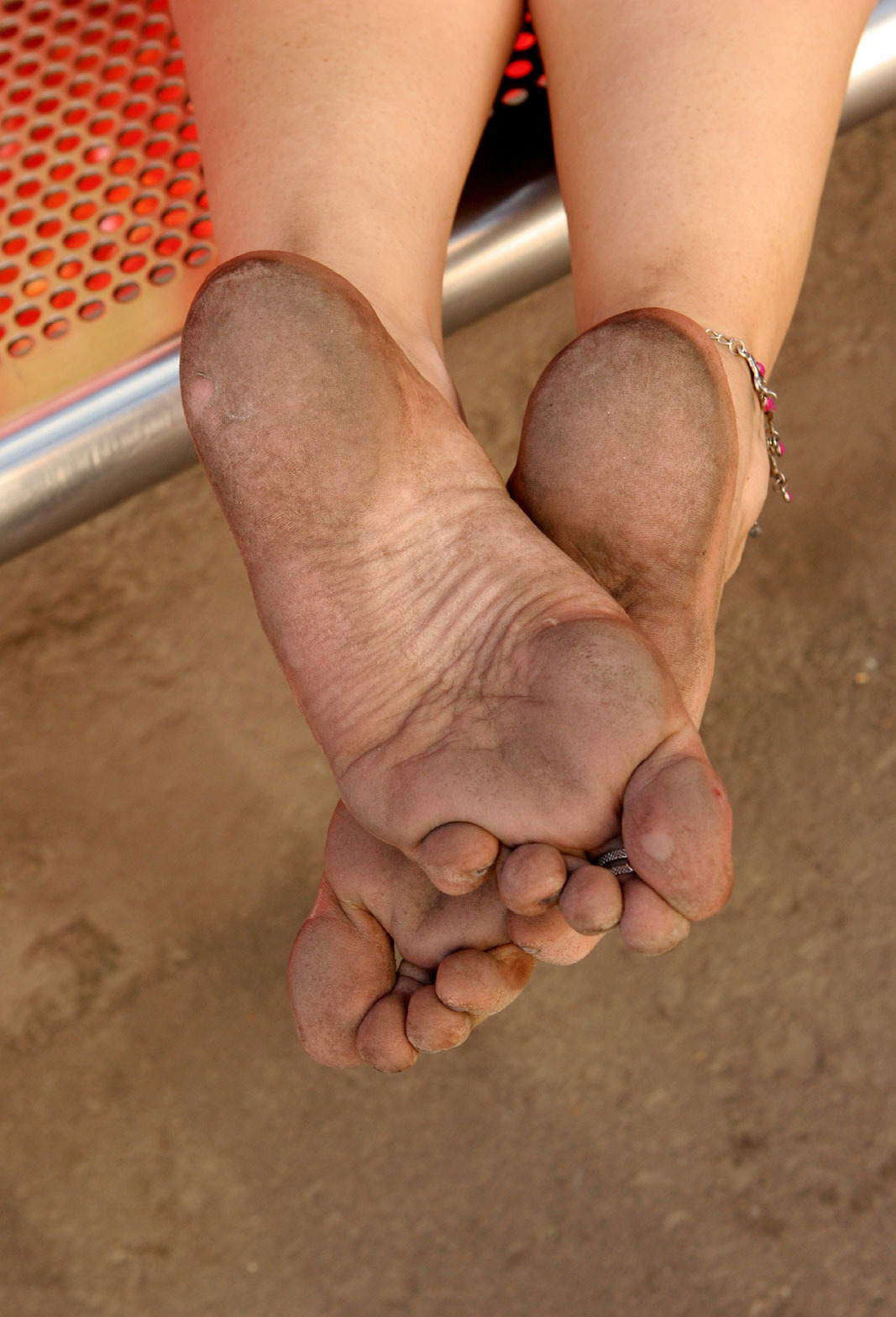 barefooted girls