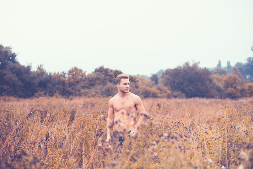 eduardobravin:  Rob Green / Nevs Men Model 