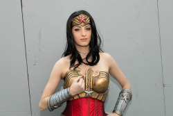 animegeeksplayland:  Wonder Woman by edwick