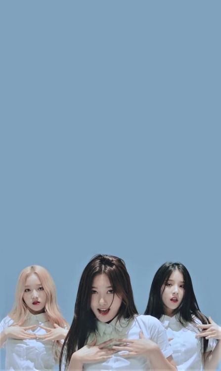 LOOΠΔ x favOriTe -[Admin B] Like or reblog, if you save.