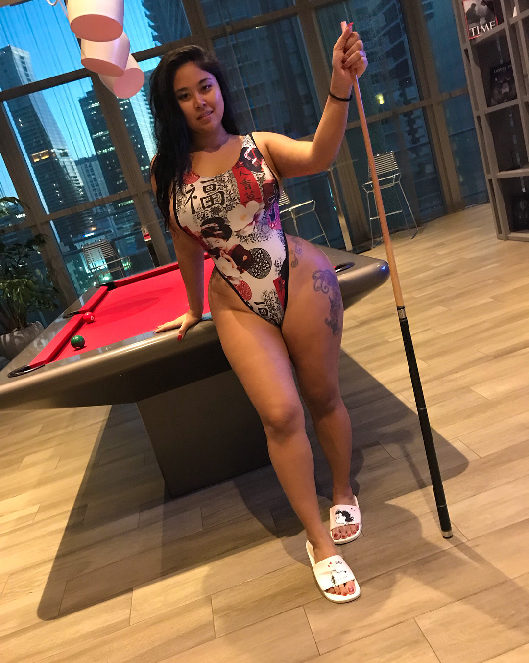 I Love Latinas