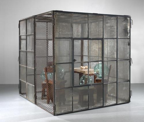 celia-hannes: LOUISE BOURGEOIS  Cell (Glass