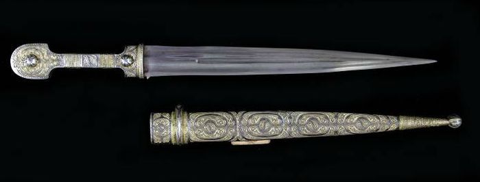 art-of-swords:  Kindjal Dagger Dated: 19th century Culture: Russian Measurements:
