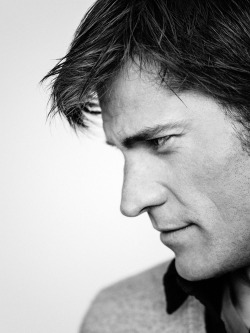 donnamissal:  Nikolaj Coster-Waldau photographed