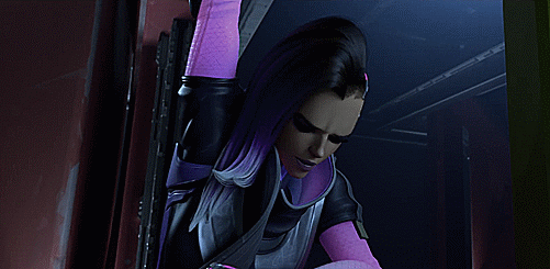 damnlettuce:  lenasoxtons:  Overwatch Animated Short | Infiltration  Boop!  