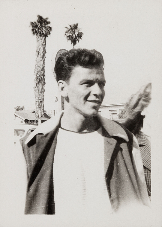 francisalbertsinatra:  Frank Sinatra c. 1944