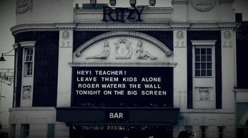 ROGER WATERS THE WALL