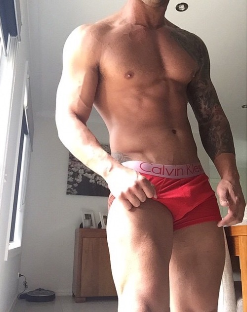 hotmessguys:  Instagram user: Peter_jovanovic  ♣♂ Hot Mess Guys ♂♣ 
