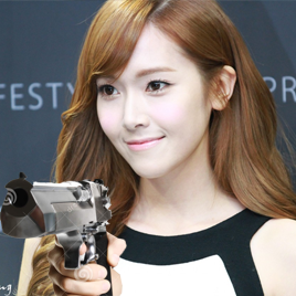 solojessicajung:  backstage at mnet in april 
