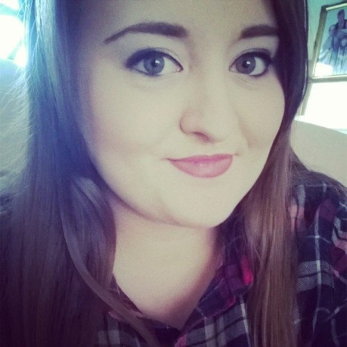 #selfie #smiles #makeup #welsh #welshgirl #instadaily #wednesdayselfie