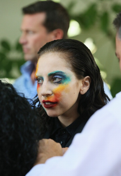 ladyxgaga:  Better photos of Gaga in Los Angeles today. 